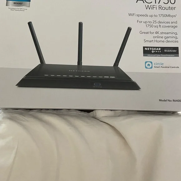 Wifi Router - Picture 2 of 3